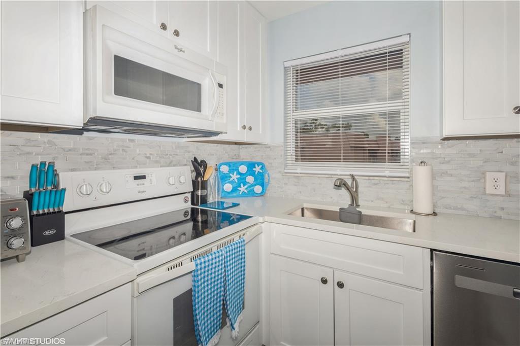 190 Turtle Lake CT 311 photo 14