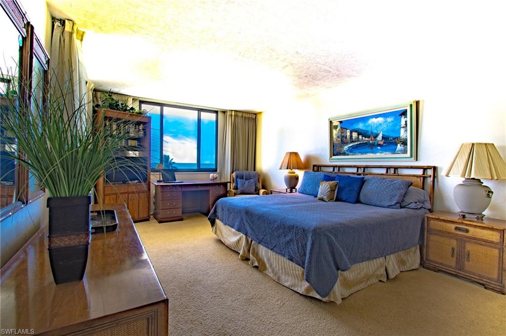 Sleep steps from the sea - and enjoy morning coffee on your own balcony.