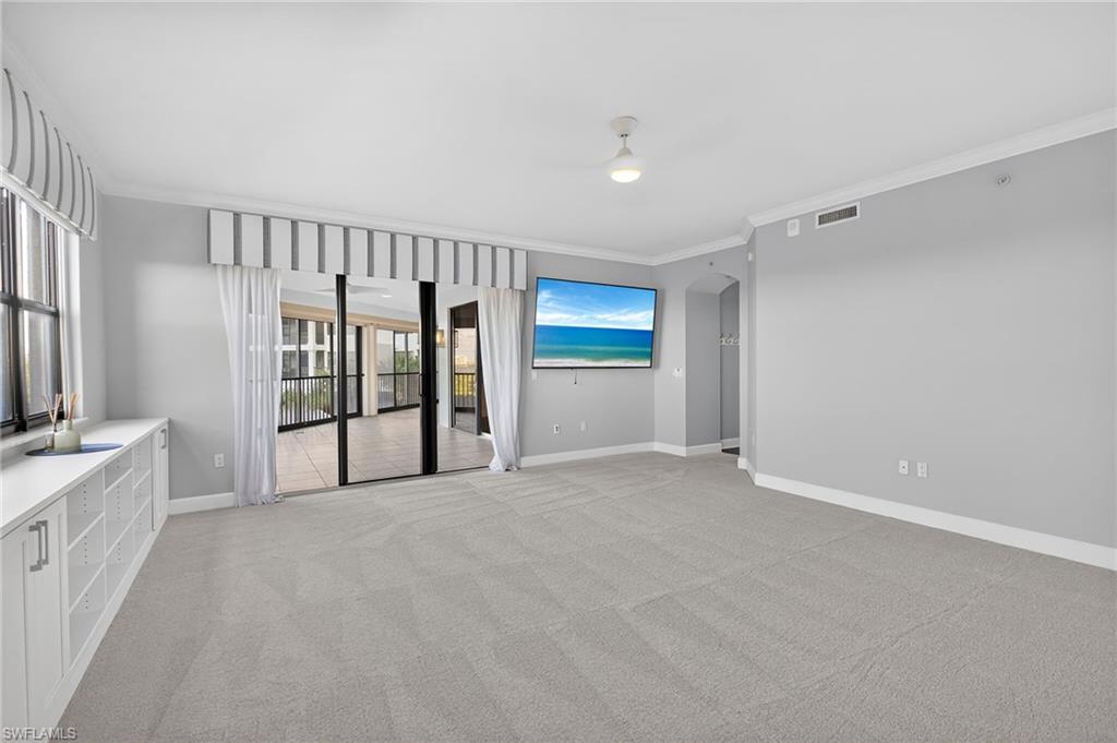 11620 Court Of Palms 105 photo 27