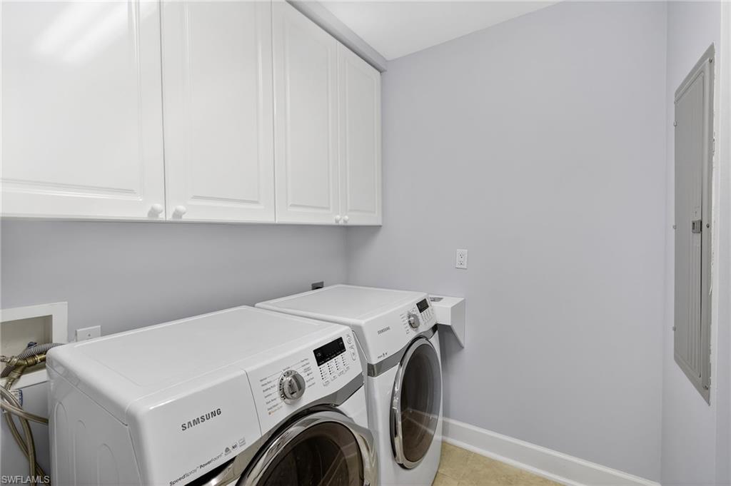 11620 Court Of Palms 105 photo 34