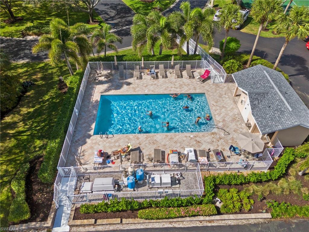 Back pool