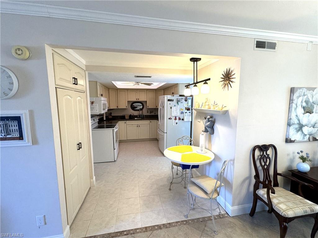 5773 Bass CIR photo 6