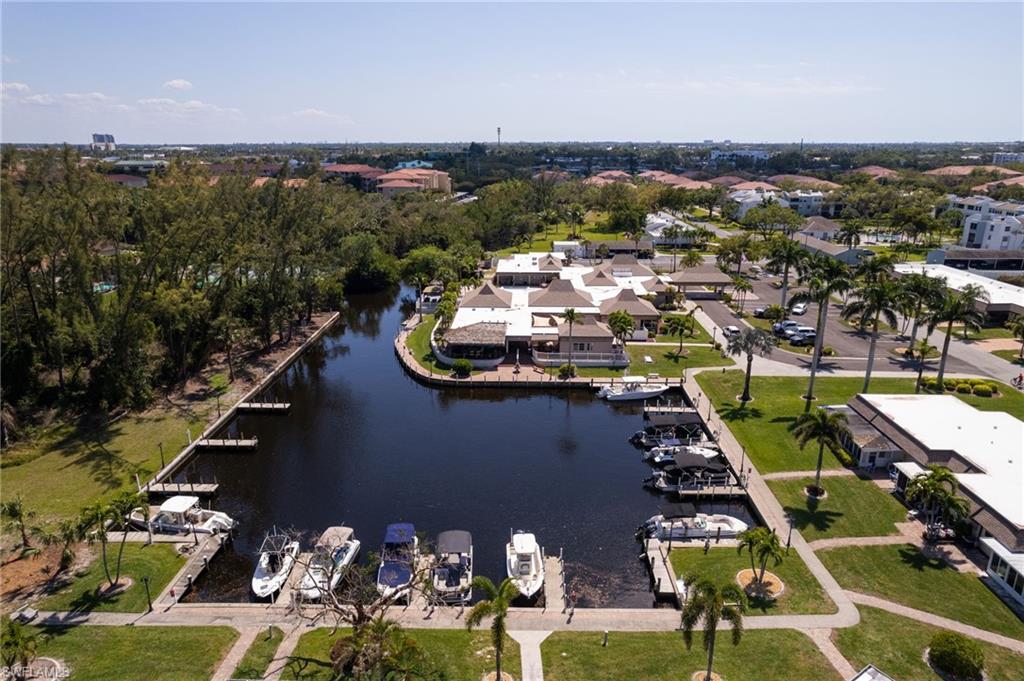 Community private marina
