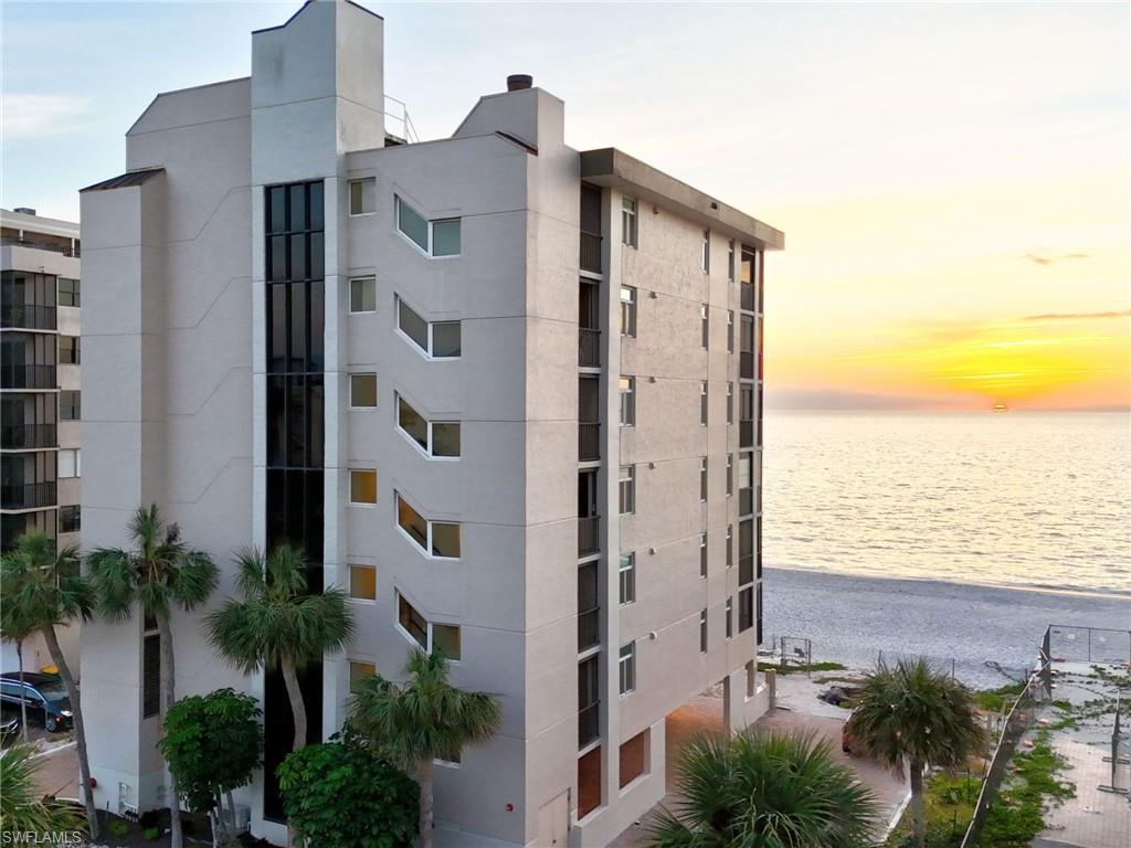 9415 Gulf Shore DR 102 photo 6