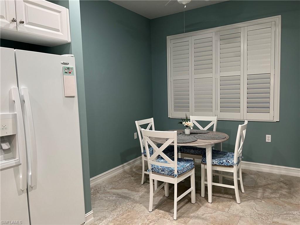 Kitchen Nook Area