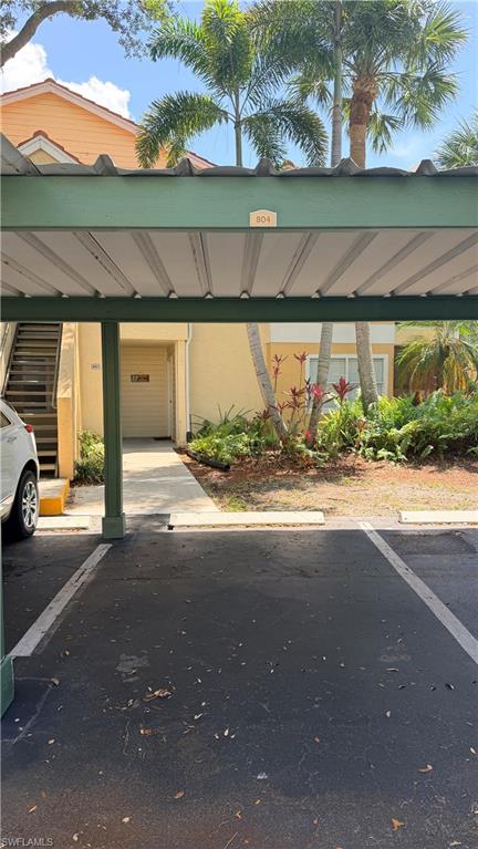 CARPORT