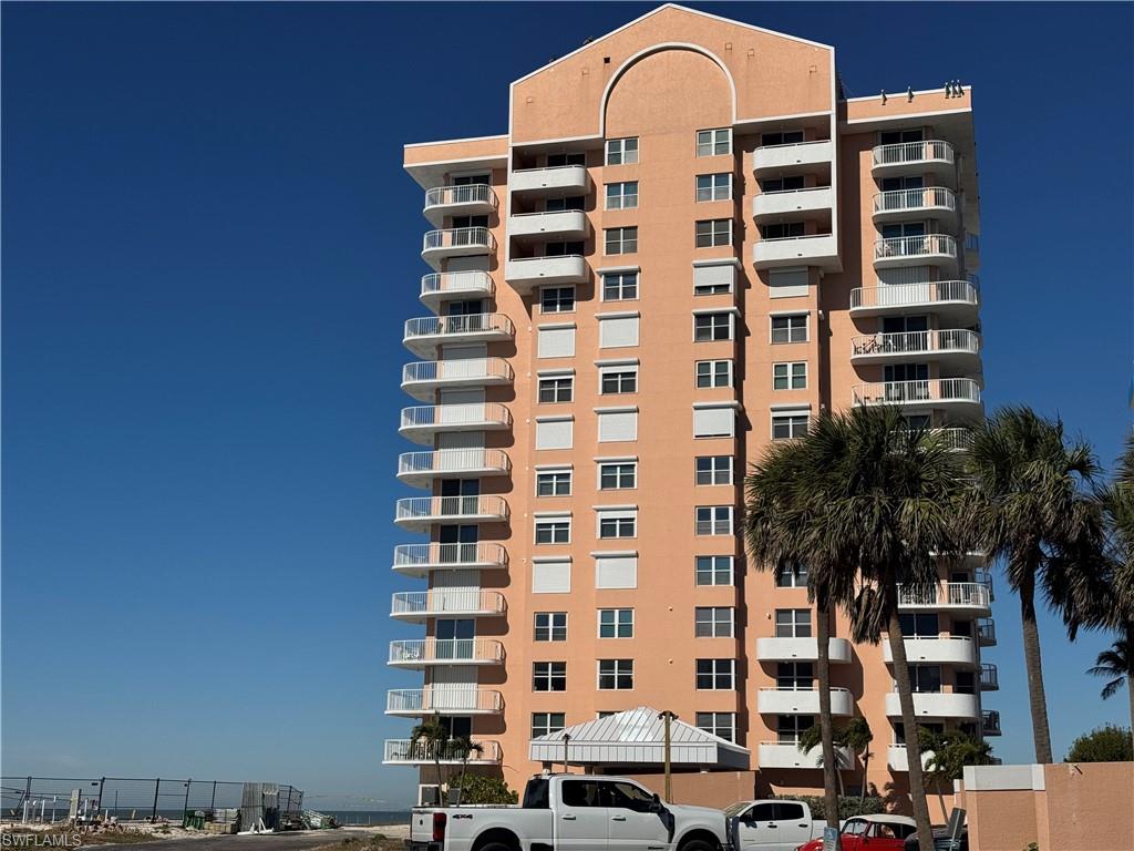 Front of Bermuda Dunes