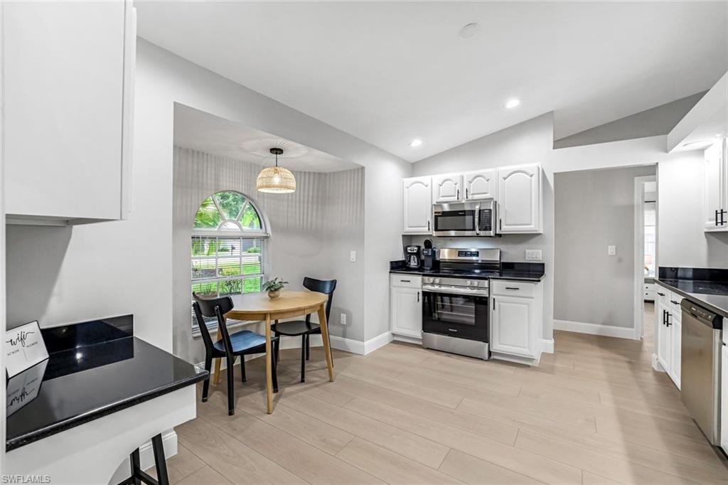 Desk area and spacious kitchen comes turnkey.