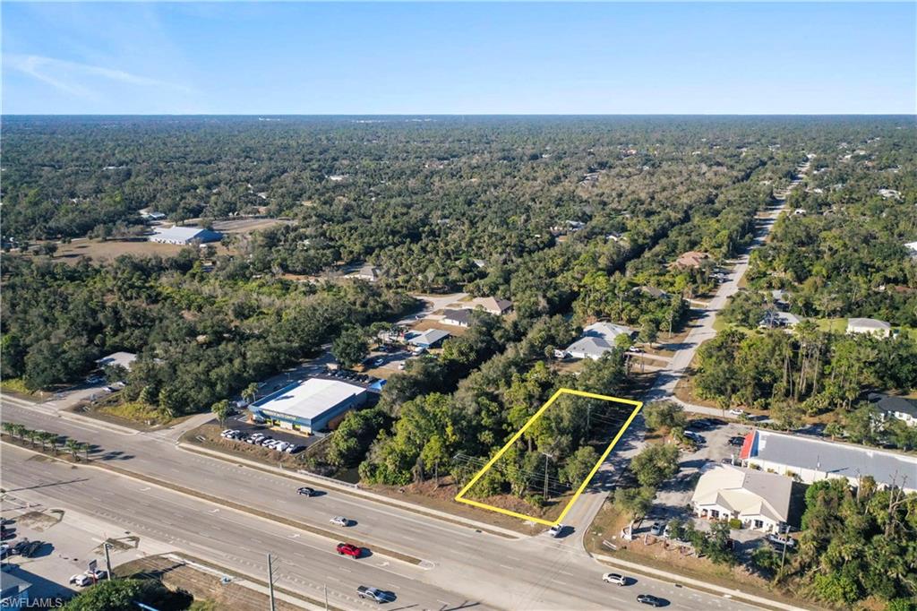 744 Tamiami TRL photo 6