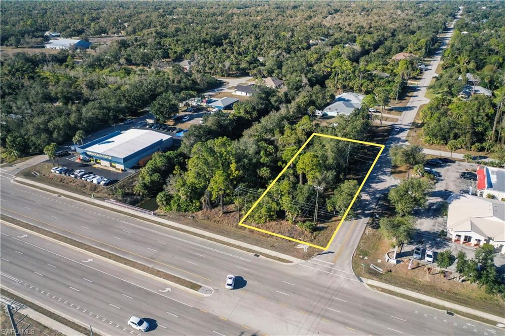 744 Tamiami TRL photo 7