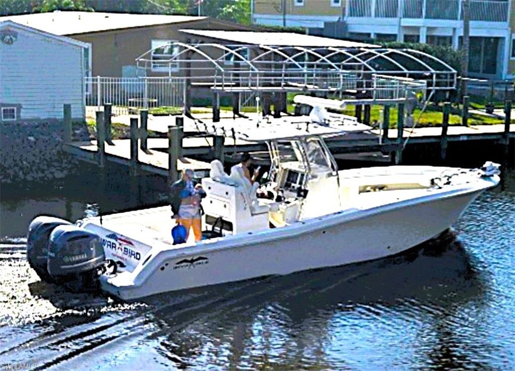 Boaters & Fishermen!  This is THE HOME FOR YOU!!!