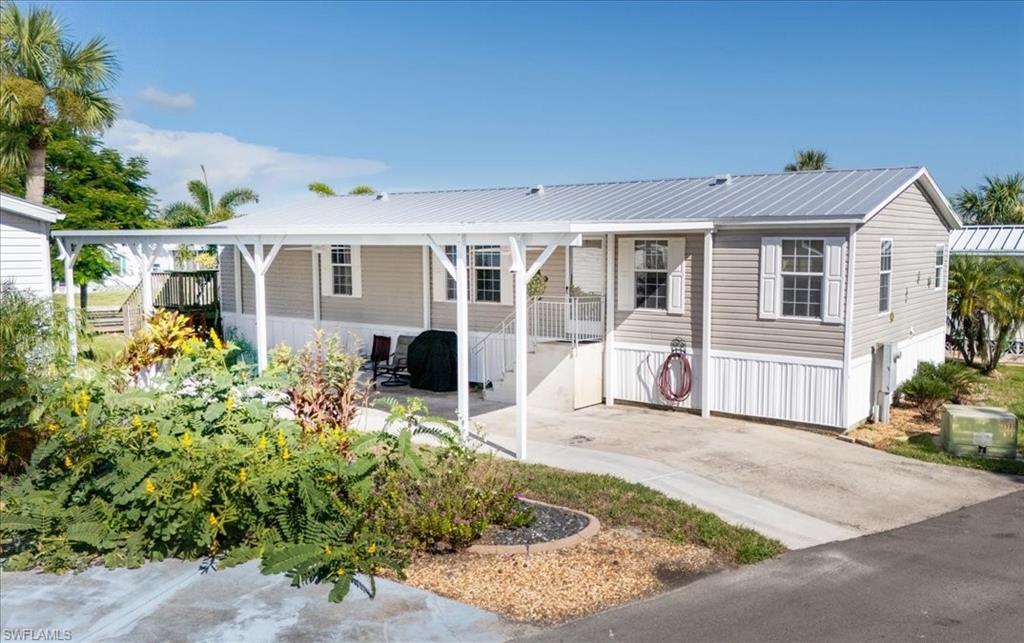 3127 Bayside PKWY