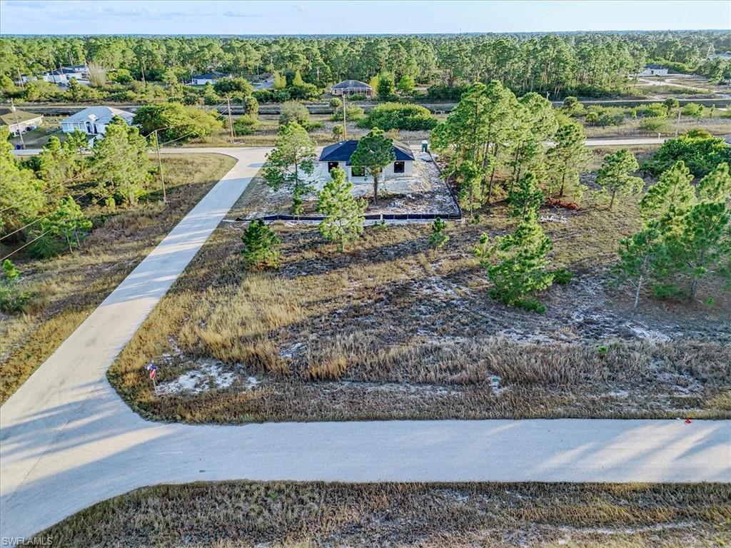 Aerial view of property and surrounding area