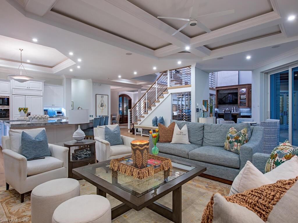 3243 Gin LN photo 9