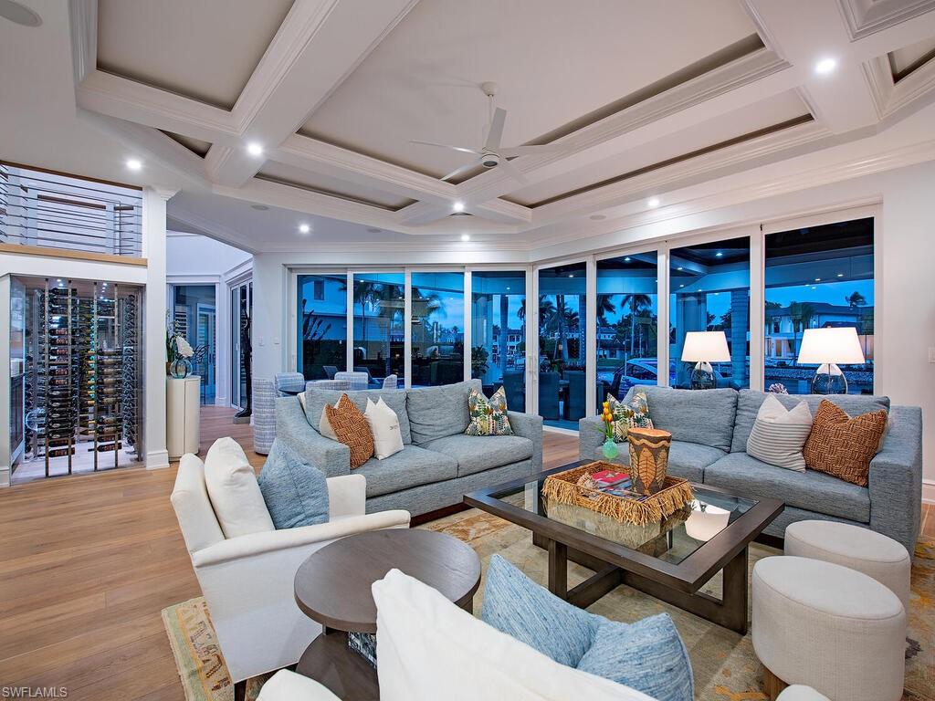 3243 Gin LN photo 8