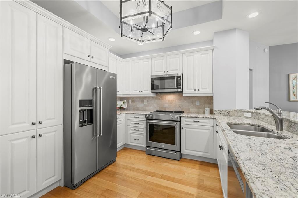 23540 Via Veneto BLVD 2204 photo 12