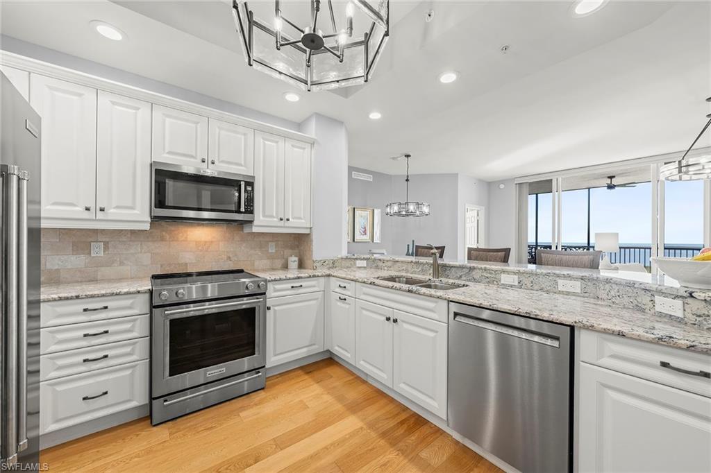 23540 Via Veneto BLVD 2204 photo 9