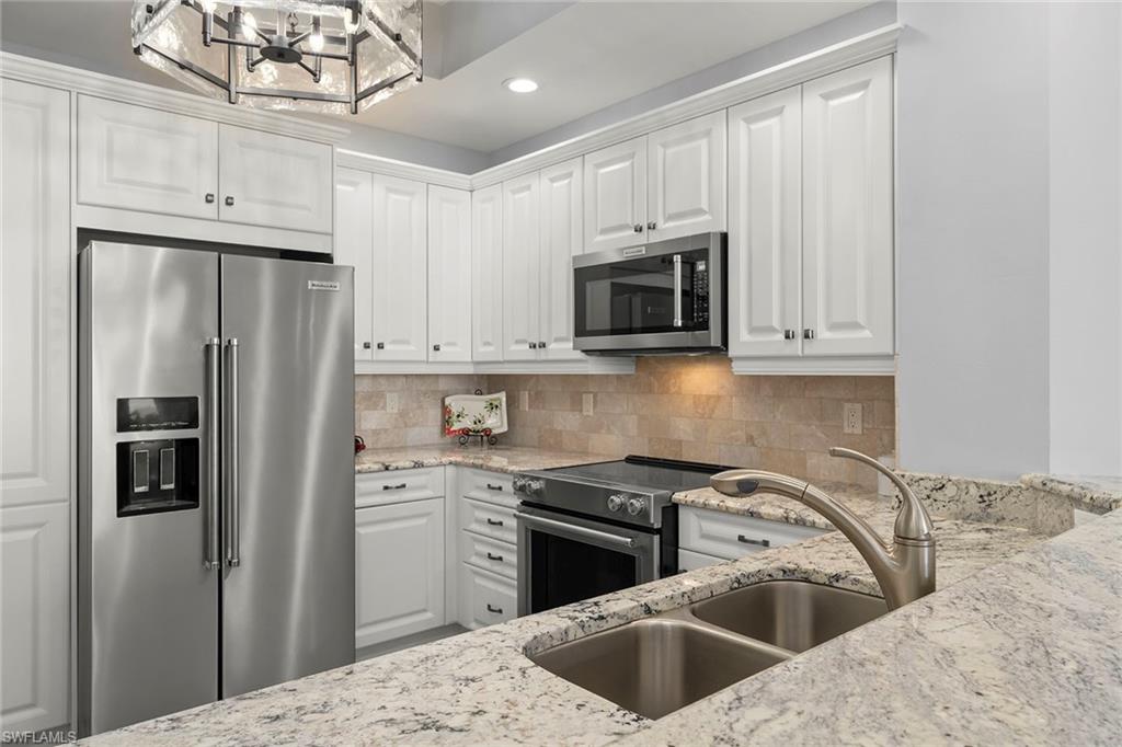 23540 Via Veneto BLVD 2204 photo 10