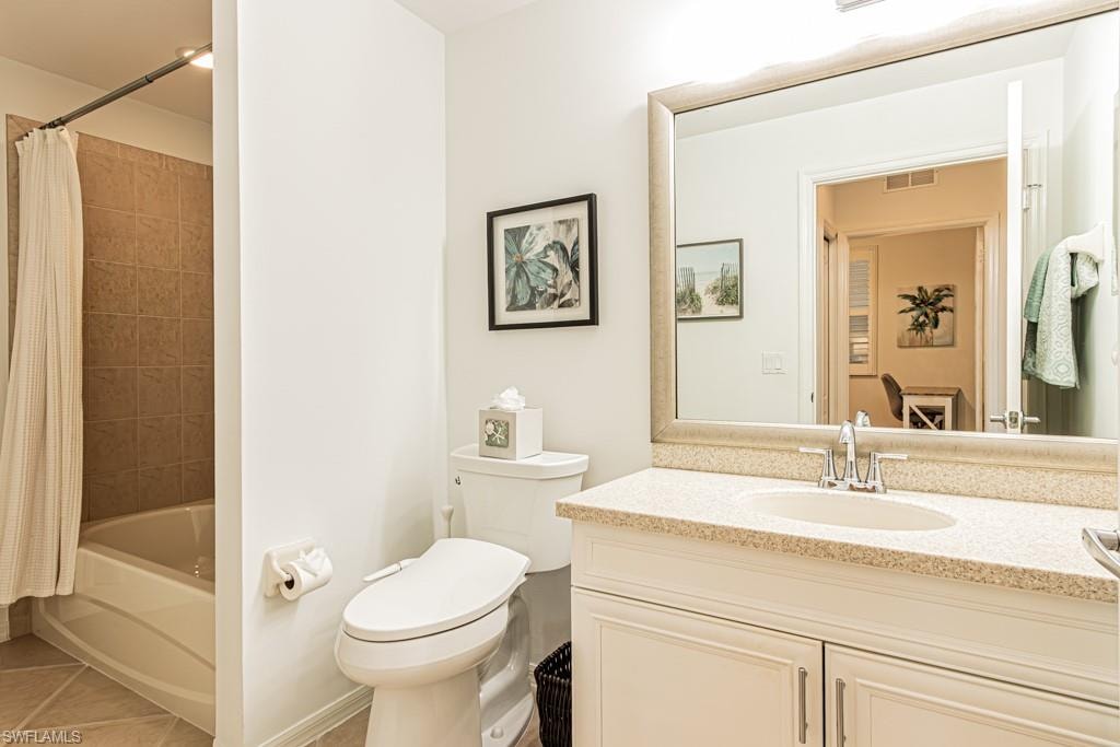 10275 Heritage Bay BLVD 744 photo 20
