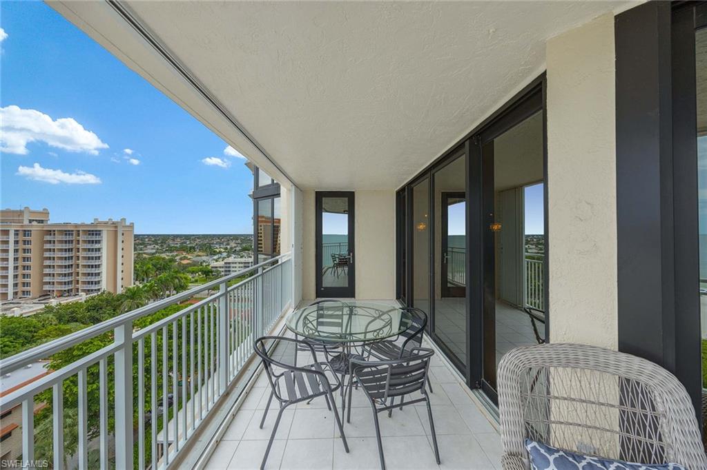 520 Collier BLVD 1104 photo 34