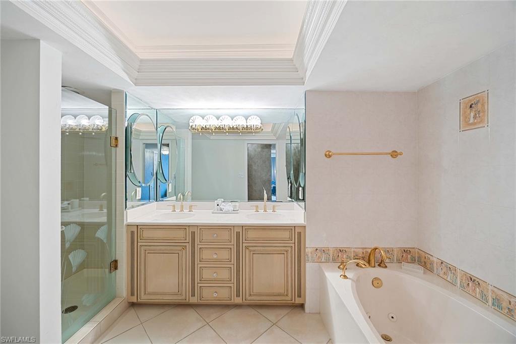 520 Collier BLVD 1104 photo 25