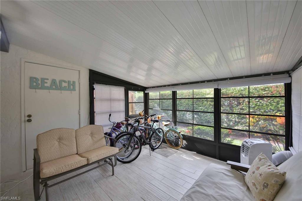68 Marco Villas DR R-5 photo 6