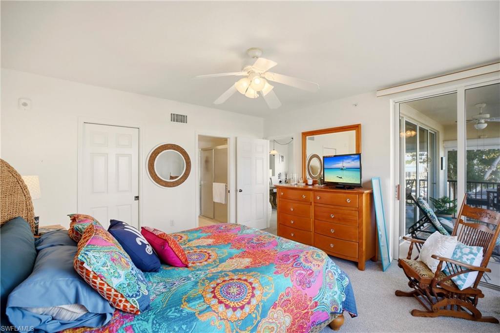 4421 Bay Beach LN 611 photo 17