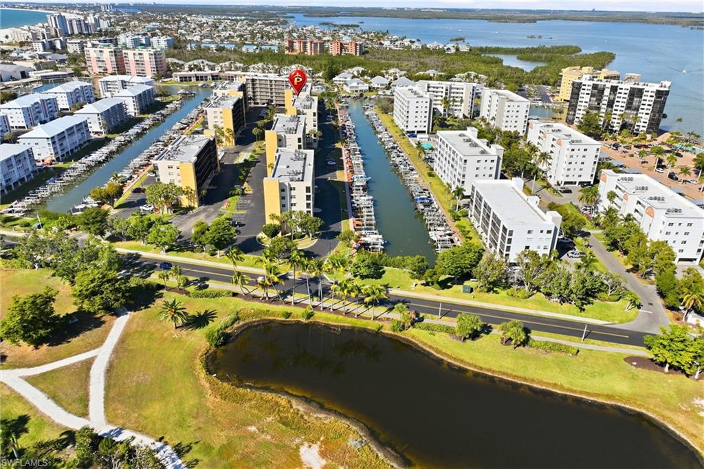 Boating access is quick out to estero bay