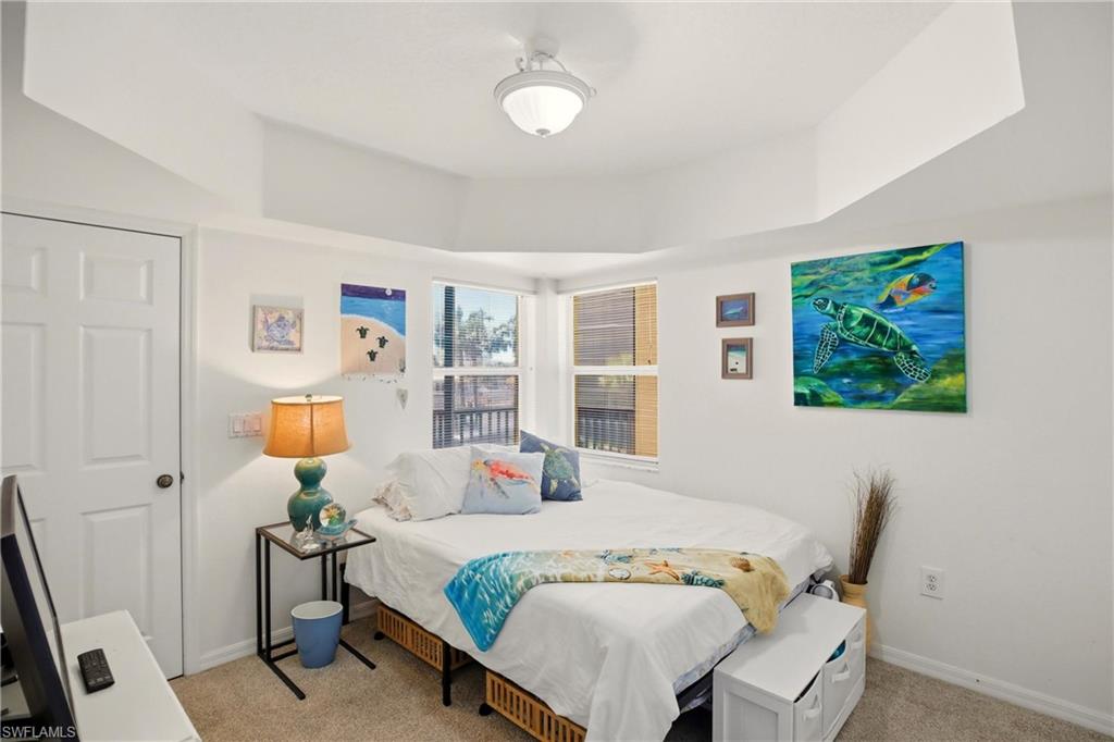 4421 Bay Beach LN 611 photo 25