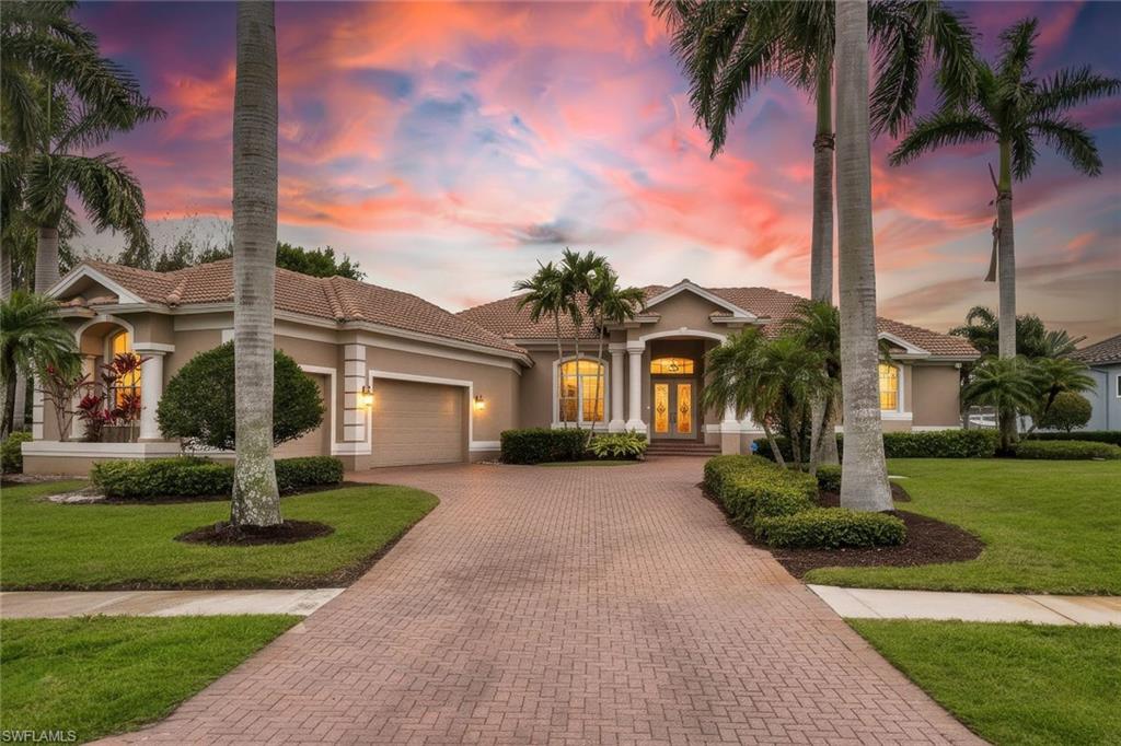 1589 CAXAMBAS CT