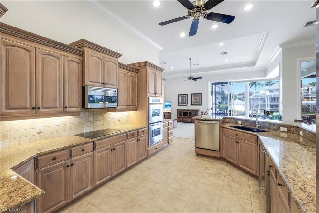 1589 CAXAMBAS CT photo 33