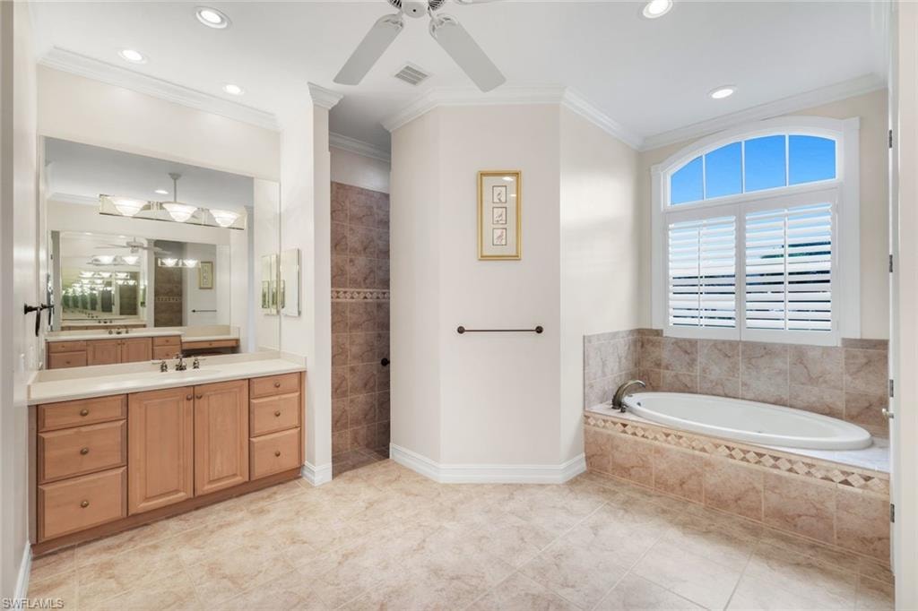 1589 CAXAMBAS CT photo 18