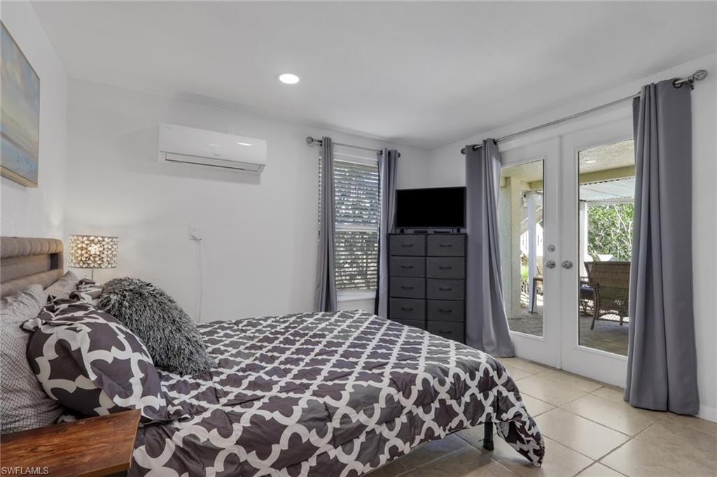1292 Grand Canal DR photo 23