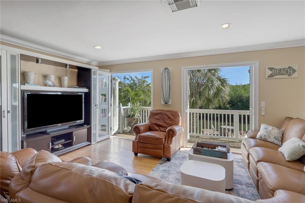 1292 Grand Canal DR photo 13