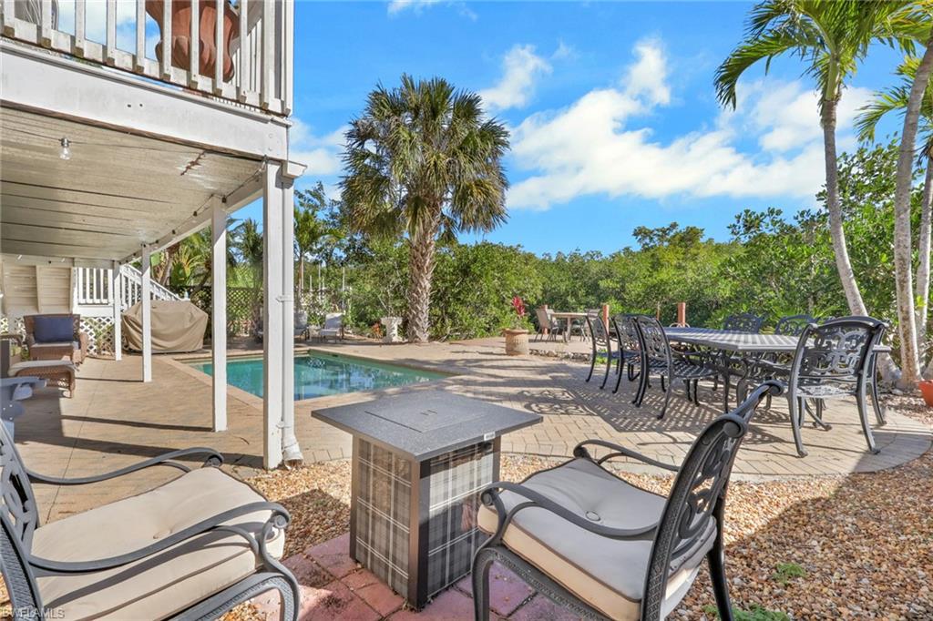 1292 Grand Canal DR photo 34