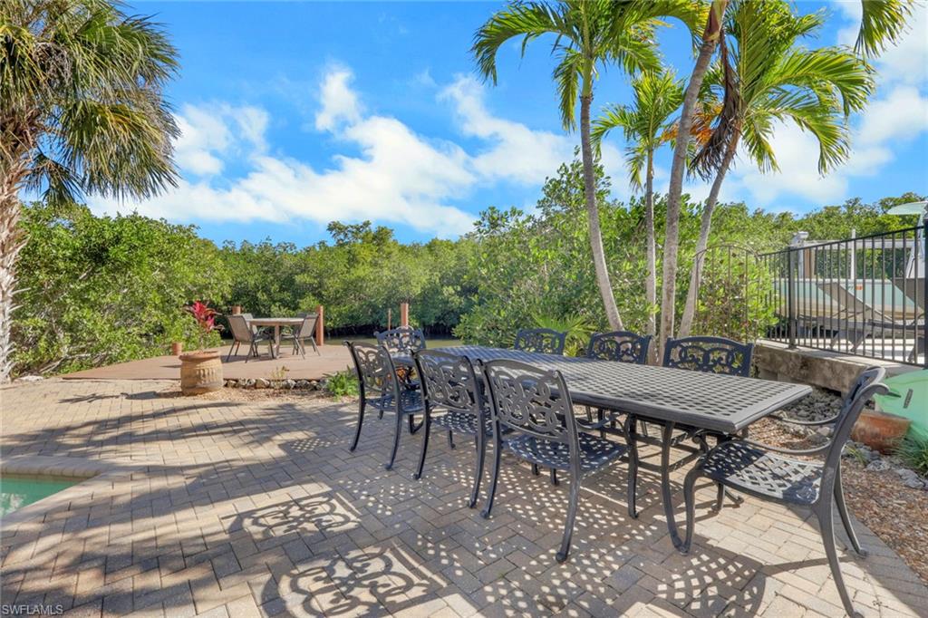 1292 Grand Canal DR photo 33