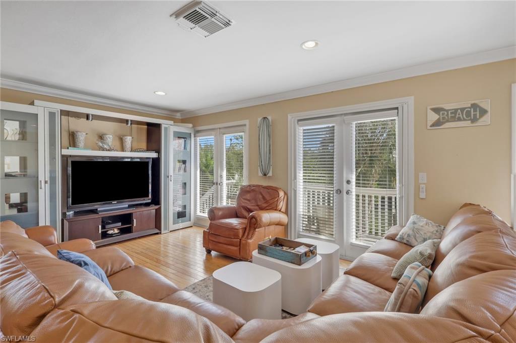 1292 Grand Canal DR photo 11