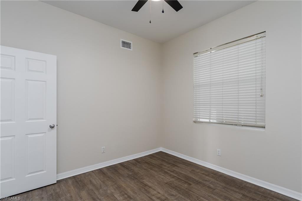886 Park AVE 402 photo 17