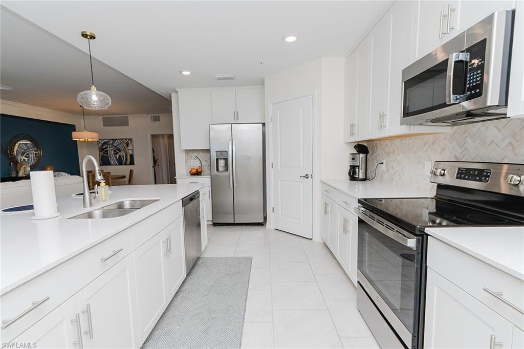 6040 Ellerston WAY 1411 photo 13