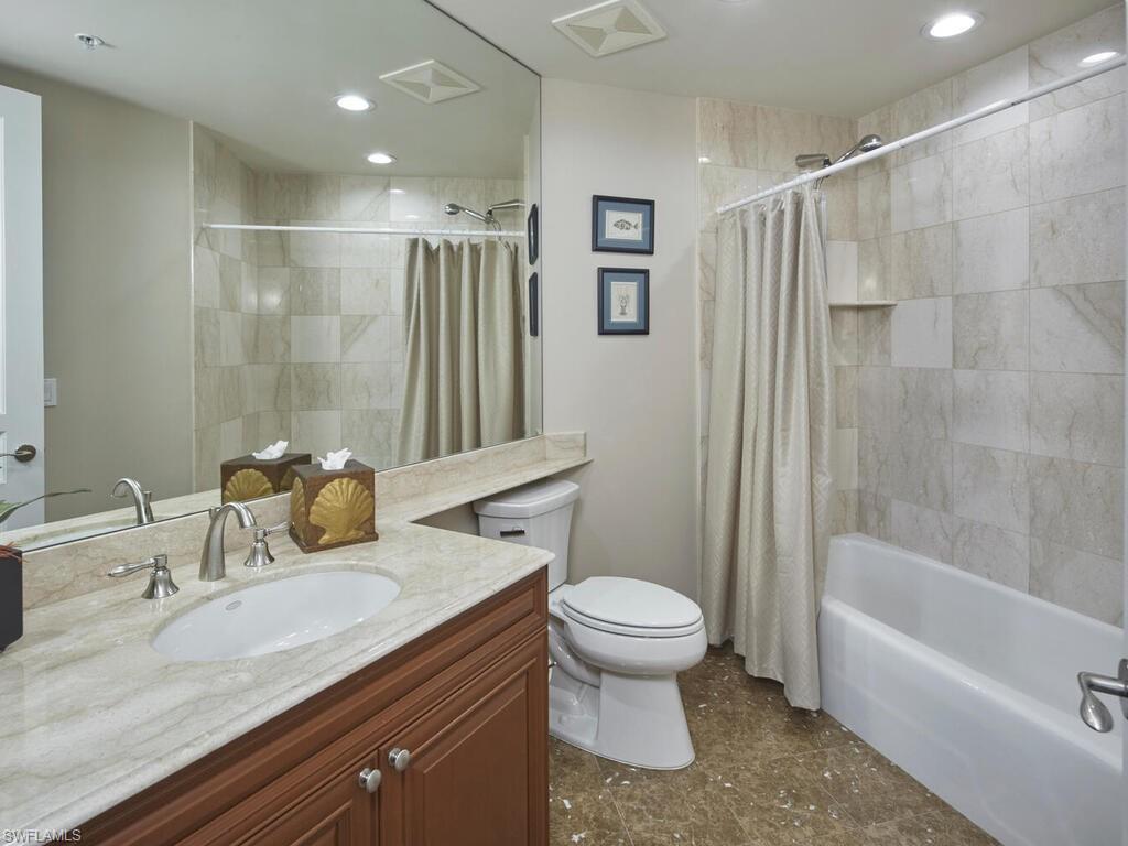 970 Cape Marco DR 1107 photo 22
