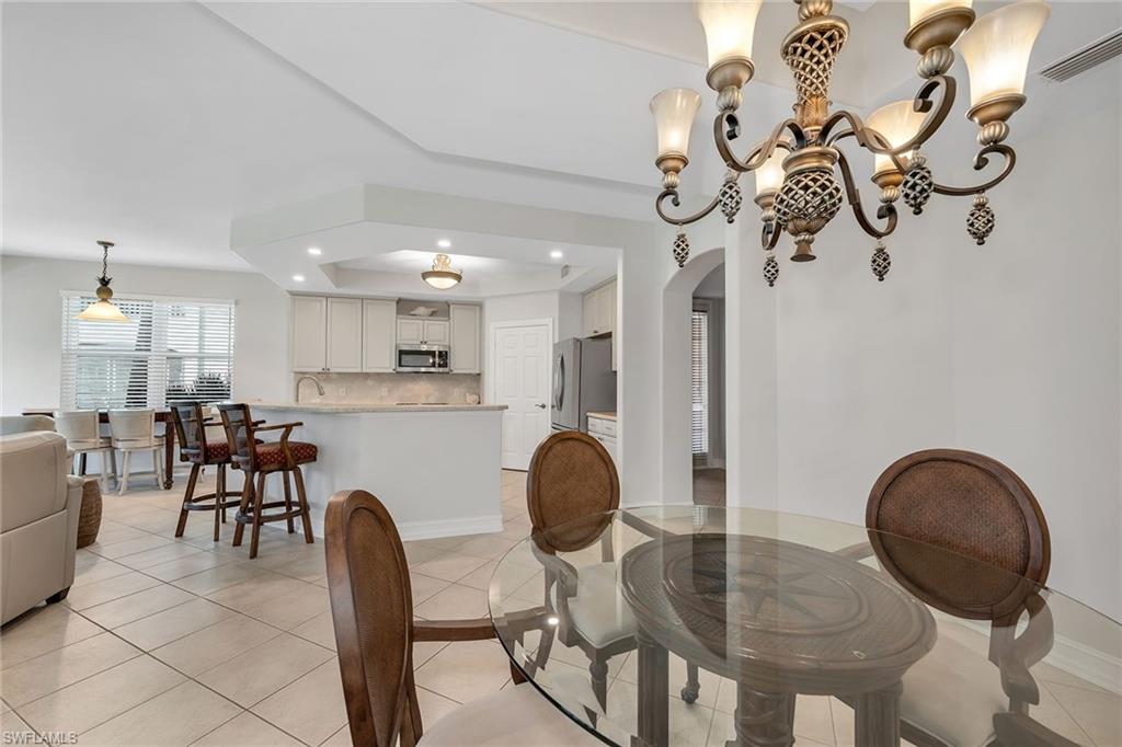 1285 Rialto WAY 102 photo 12