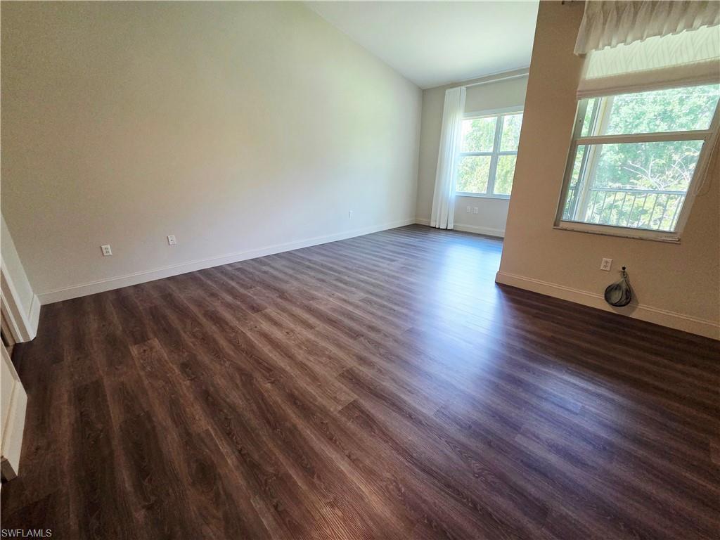 6775 Huntington Lakes CIR 202 photo 6