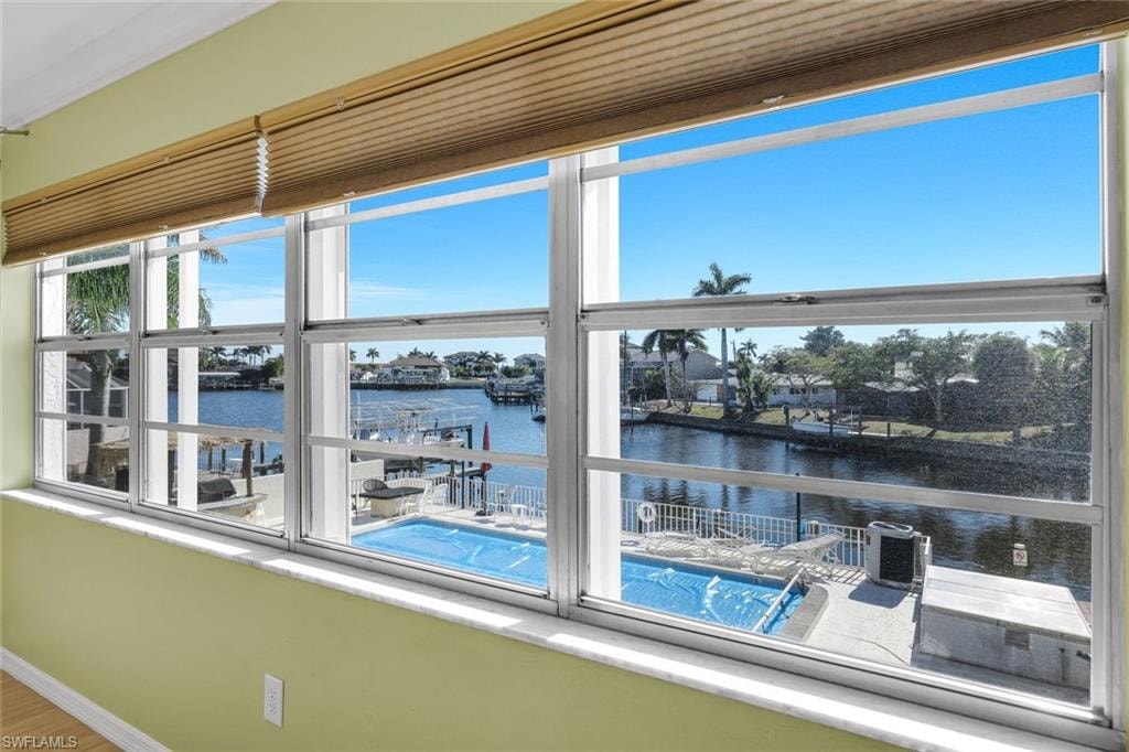 1706 Bikini CT 202 photo 9