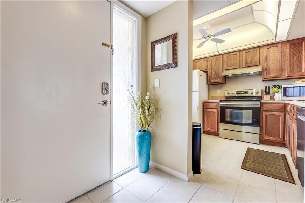 21420 Bay Village DR 216 photo 7