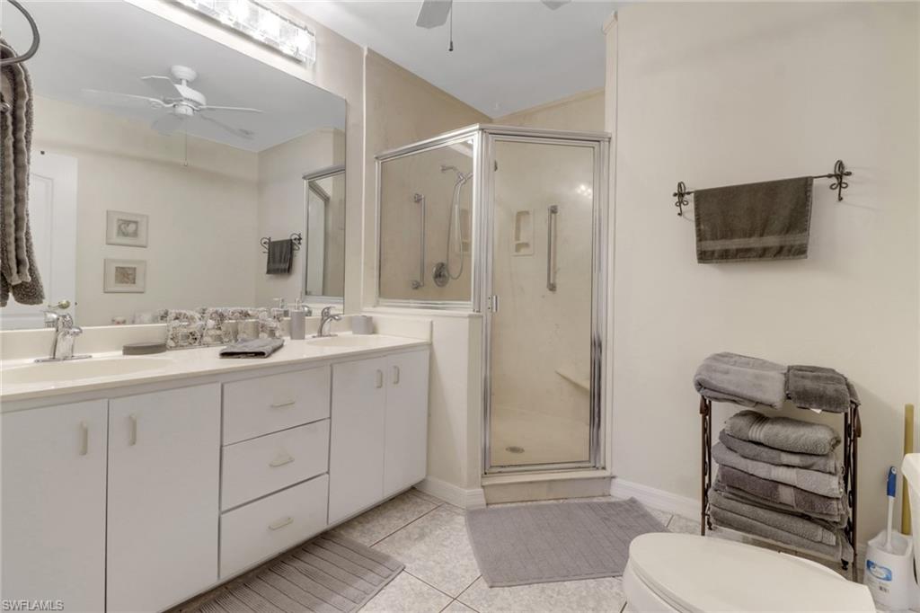 562 Goldcoast CT photo 12