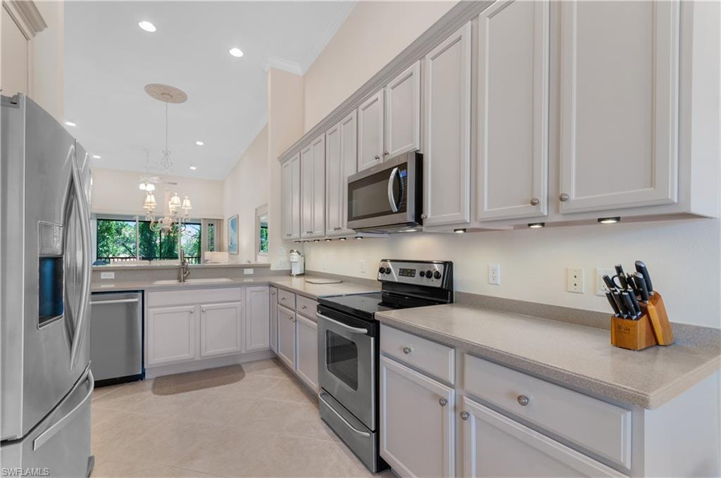 12030 Matera LN 201 photo 6