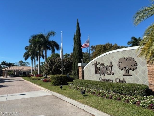View of community / neighborhood sign
