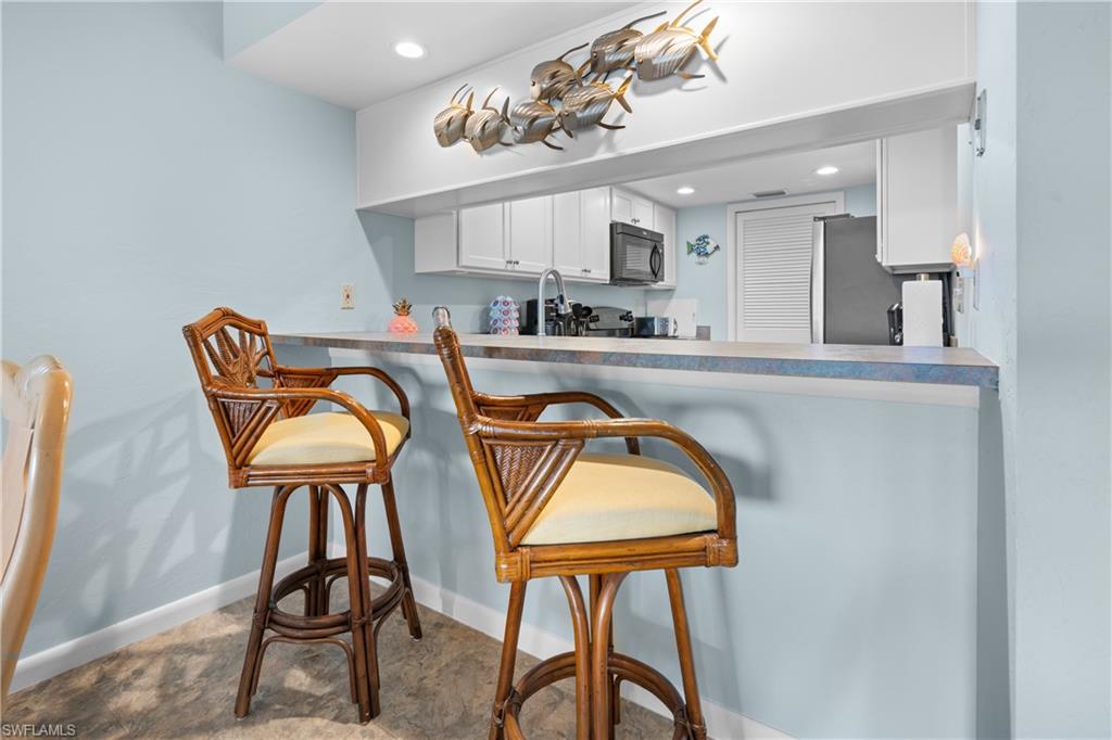 25901 Hickory BLVD 506