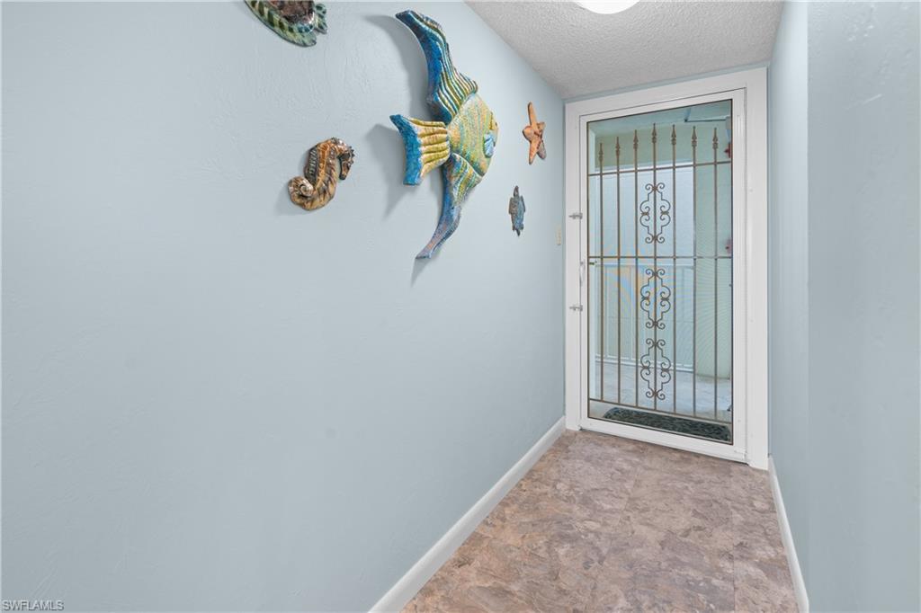 25901 Hickory BLVD 506 photo 15