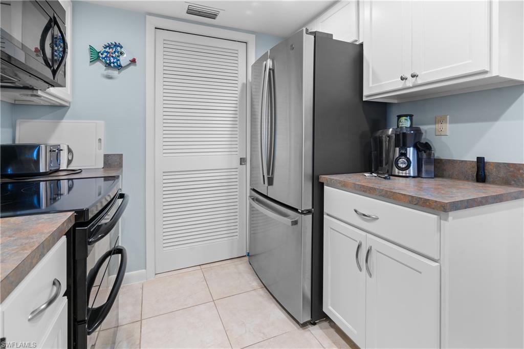25901 Hickory BLVD 506
